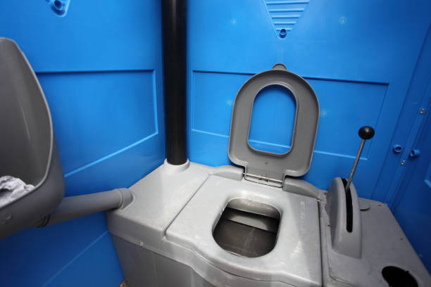 Best Porta potty delivery and setup  in Olivarez, TX
